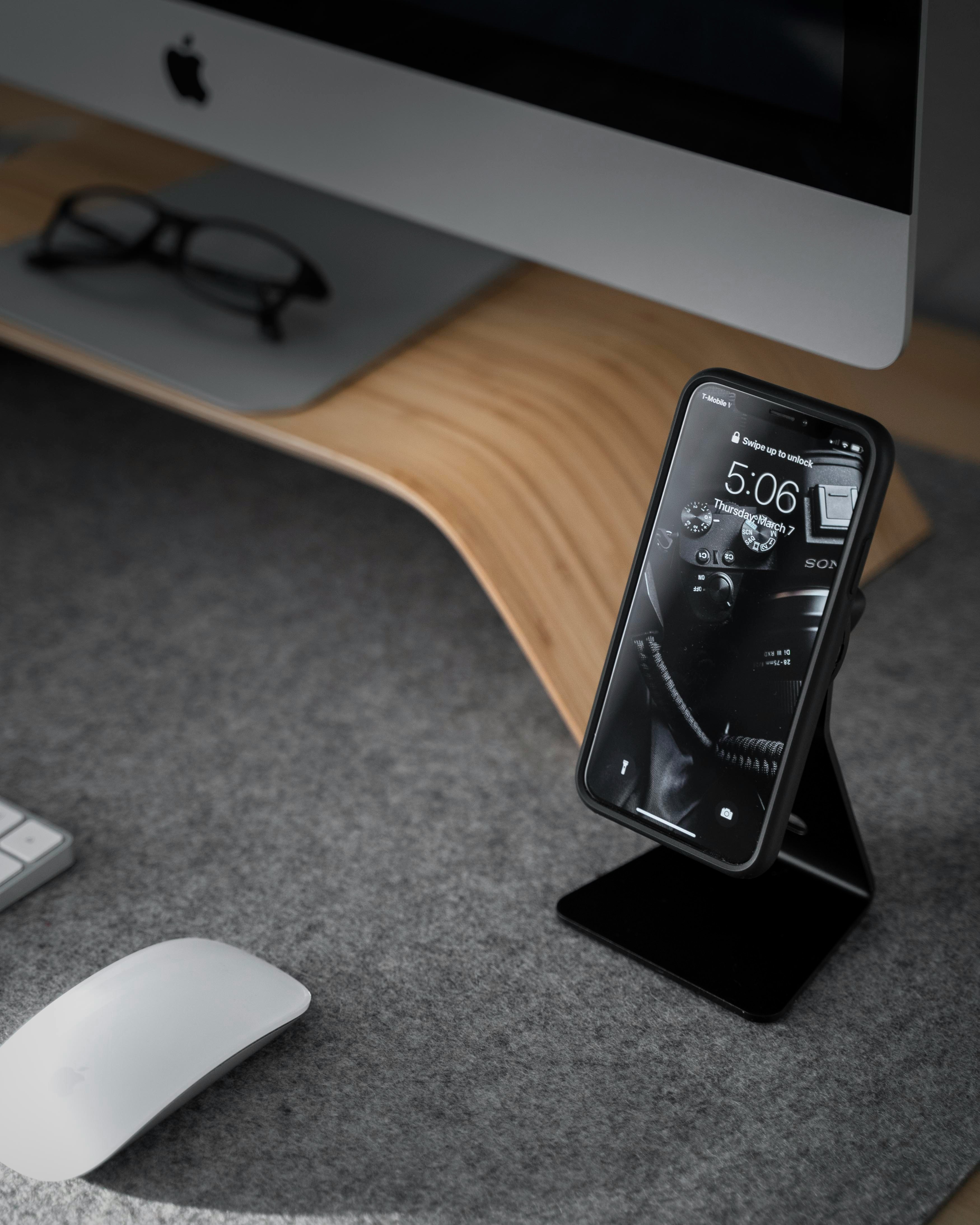 Wireless Charging Stand
